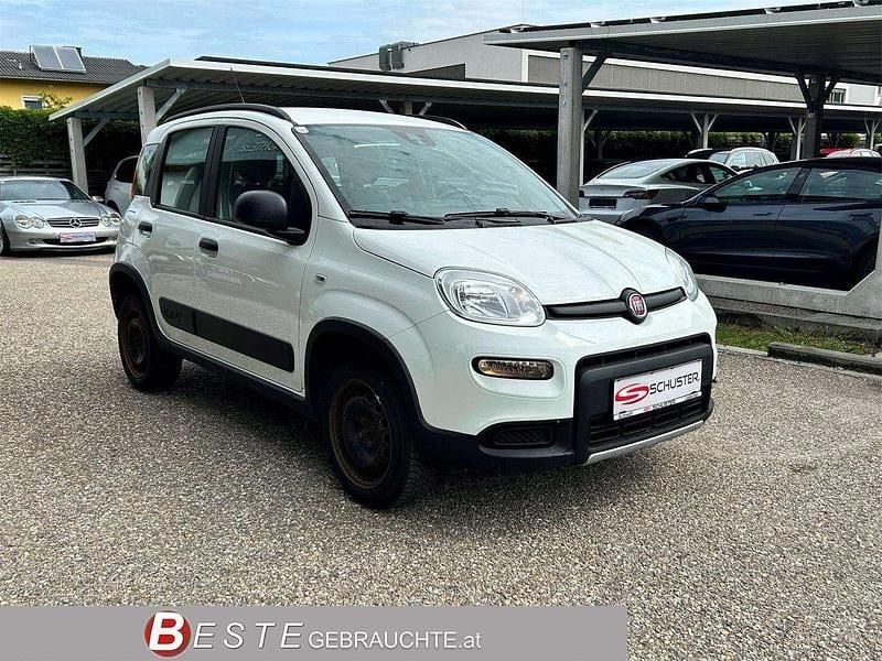 Weiss Gebraucht 2018 Fiat Panda 4x4 Wild Kleinwagen | € 9.990 (Etwas zu teuer) - Bild 1/4
