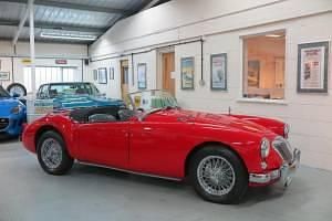 Rot Gebraucht 1957 MG MGA Cabrio | € 39.917 - Bild 1/4