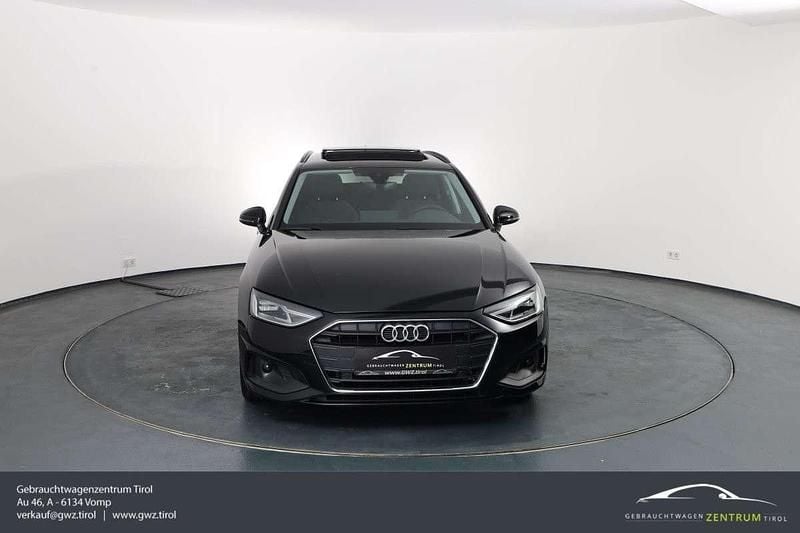 Gebraucht Audi A4 Sport 204 PS (150 kW) 2023 Schwarz Kombi