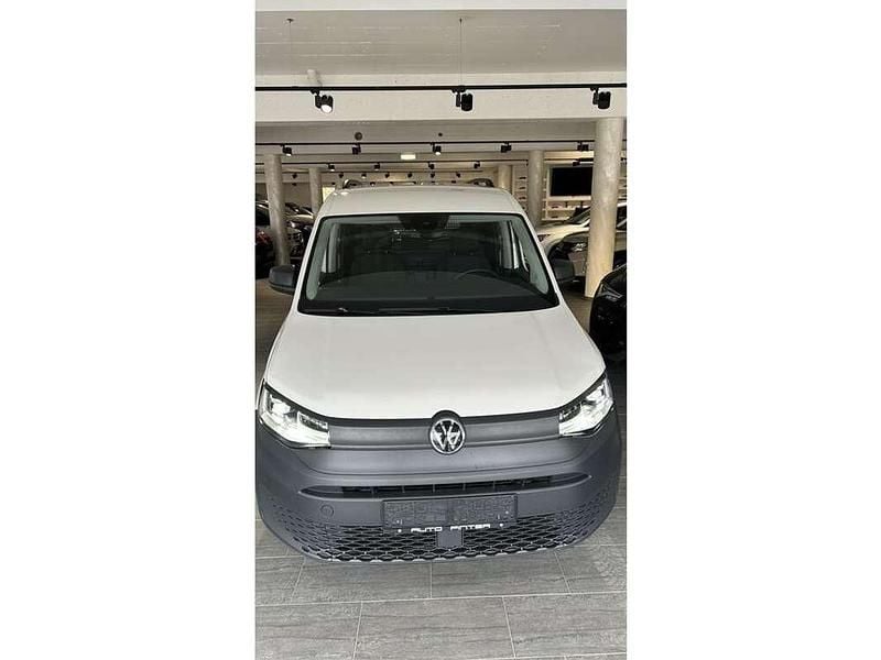 Gebraucht VW Caddy Basis 122 PS (89 kW) 2021 Weiß Van / Kleinbus