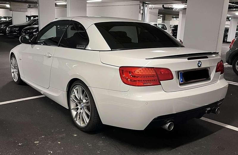 Gebraucht BMW 325 Cabriolet 204 PS (150 kW) 2011 Weiß Cabrio