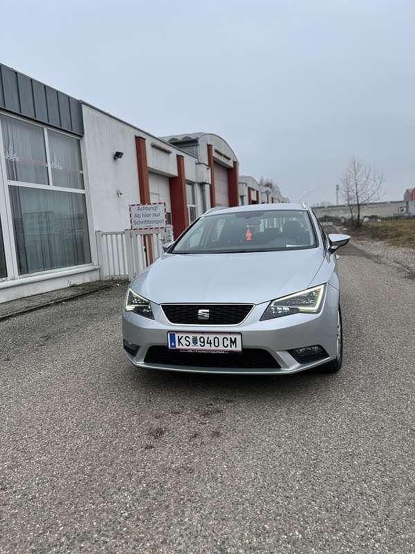 Gebraucht Seat Leon ST Reference 105 PS (77 kW) 2015 Silber Kombi