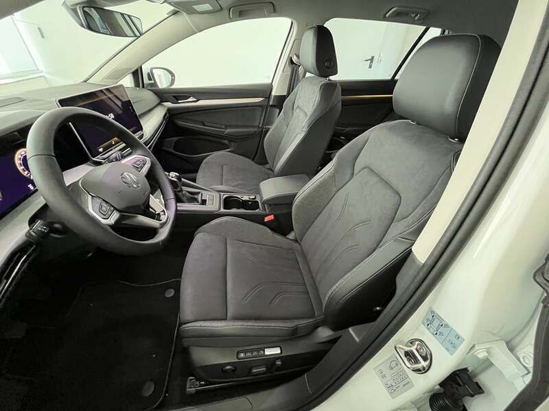 Gebraucht VW Golf VIII Business 115 PS (84 kW) 2025 Weiss  normal Kombi