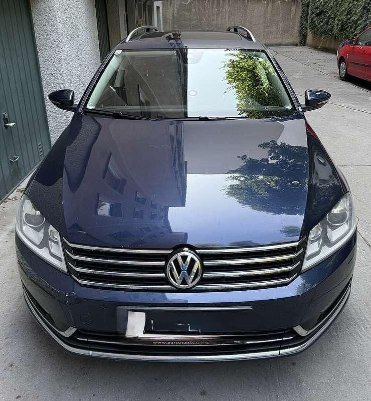 Blau Gebraucht 2014 VW Passat Kombi | € 9.300 (Fairer Preis) - Bild 1/4