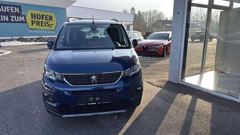 Gebraucht Peugeot Rifter Allure 131 PS (96 kW) 2020 Blau Van / Kleinbus