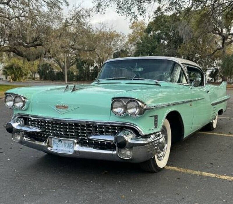 Hellgrün Gebraucht 1958 Cadillac Coupé DeVille Coupé | € 59.900 - Bild 1/4