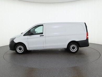 Gebraucht Mercedes Vito 163 PS (119 kW) 2021 Weiß Van