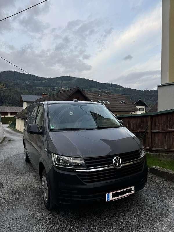 Gebraucht VW T6.1 150 PS (110 kW) 2020 Grau Van