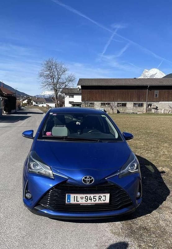 Gebraucht Toyota Yaris 69 PS (50 kW) 2018 Limousine