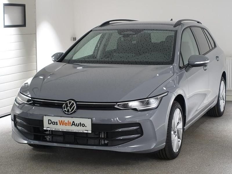 Gebraucht VW Golf VIII Business 115 PS (84 kW) 2025 Mittelgrau  normal Kombi