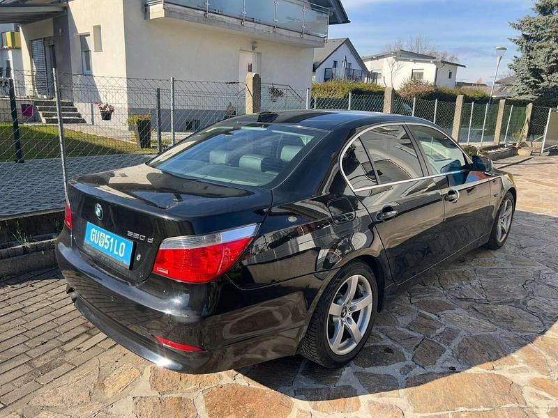 Gebraucht BMW 520 150 PS (110 kW) 2006 Schwarz Limousine