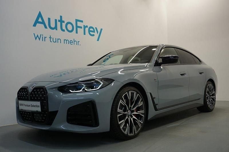 Gebraucht BMW M440 M Sport 374 PS (275 kW) 2023 M brooklyn grau Limousine