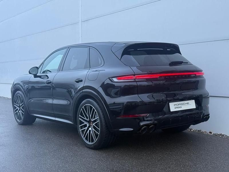 Gebraucht Porsche Cayenne 470 PS (345 kW) 2025 Schwarz  normal SUV