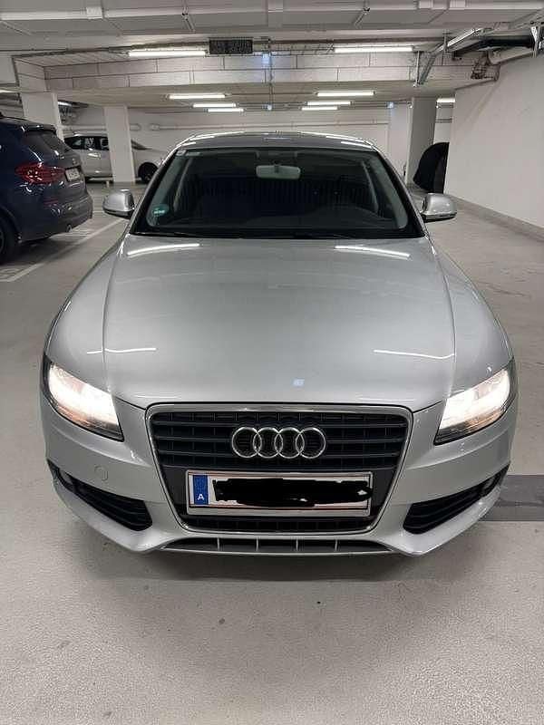 Gebraucht Audi A4 120 PS (88 kW) 2009 Limousine