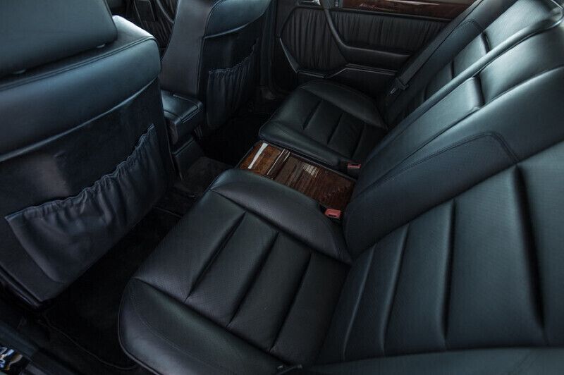 Gebraucht Mercedes 500 326 PS (239 kW) 1993