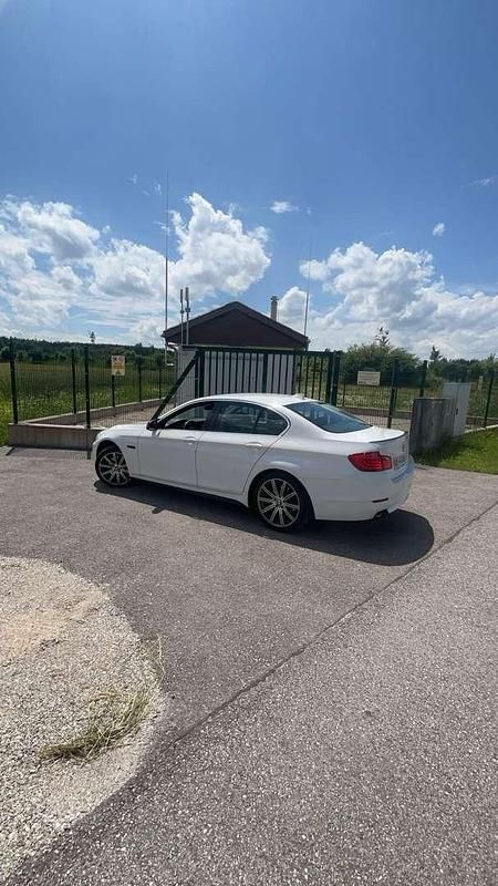 Gebraucht BMW 520 184 PS (135 kW) 2010 Limousine