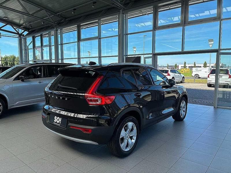 Gebraucht Volvo XC40 Momentum 190 PS (139 kW) 2018 Schwarz SUV