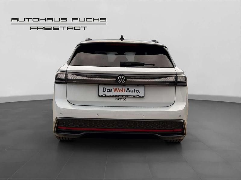 Gebraucht VW ID.7 GTX 250 kW (340 PS) 2025 Weiß Kombi