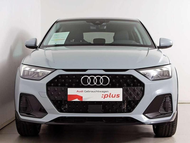 Neu Audi A1 116 PS (85 kW) 2025 Mittelgrau  metallicperleffekt Kleinwagen