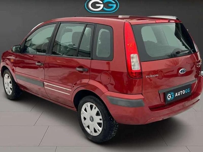 Gebraucht Ford Fusion Fun X 68 PS (50 kW) 2007 Rot Kleinwagen