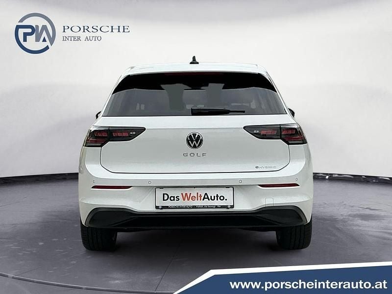 Gebraucht VW Golf VIII 150 PS (110 kW) 2025 Weiss  normal Limousine