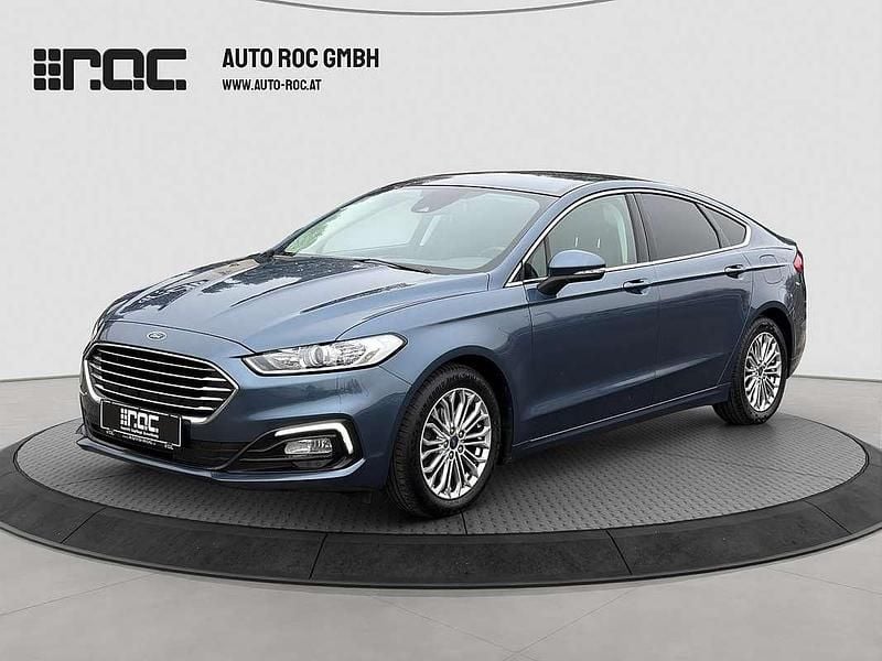 Gebraucht Ford Mondeo Titanium 150 PS (110 kW) 2021 Blau Limousine