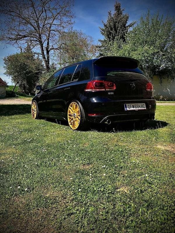 Gebraucht VW Golf VII GTI 211 PS (155 kW) 2012 Limousine