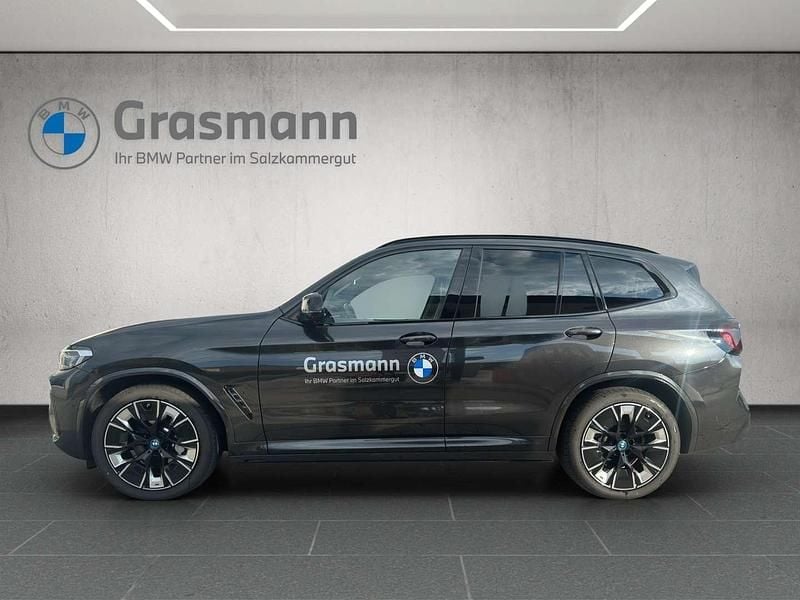 Gebraucht BMW iX3 M Sport 210 kW (286 PS) 2025 Grau SUV