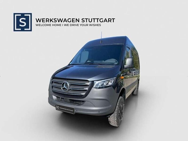 Gebraucht Mercedes Sprinter 190 PS (139 kW) 2025 Grau Van