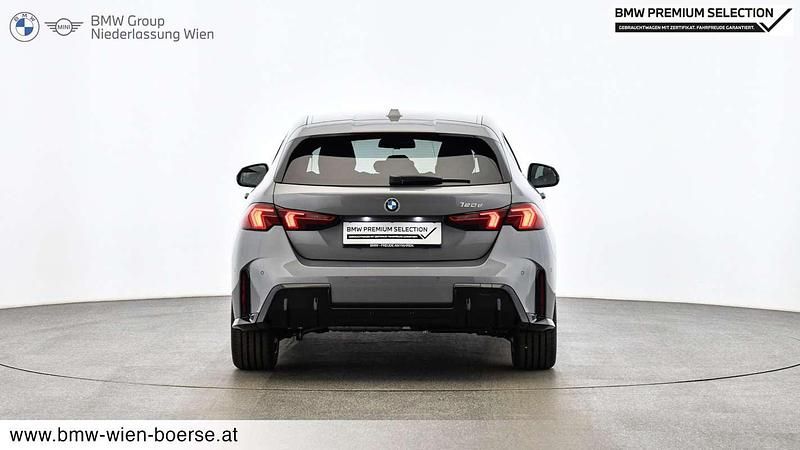 Gebraucht BMW 120 Efficient Dynamics 163 PS (119 kW) 2025 Grau Kleinwagen