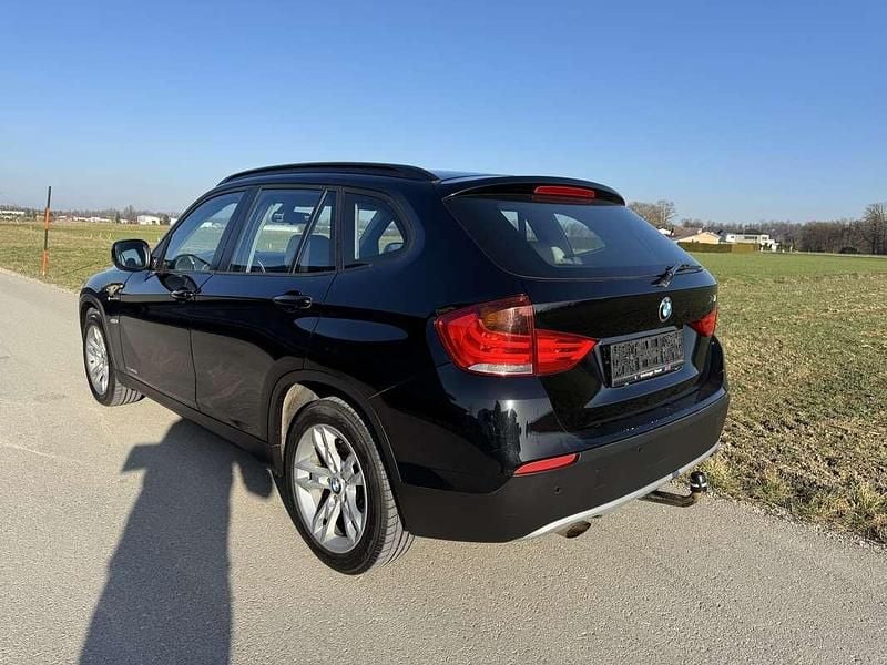 Gebraucht BMW X1 143 PS (105 kW) 2010 Schwarz SUV
