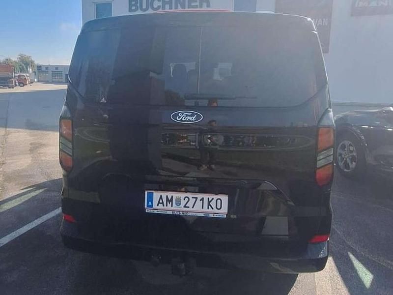 Gebraucht Ford Transit Custom Titanium 170 PS (125 kW) 2025 Schwarz Van / Kleinbus