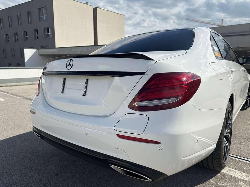 Gebraucht Mercedes E350 Avantgarde 211 PS (155 kW) 2017 Weiß Limousine