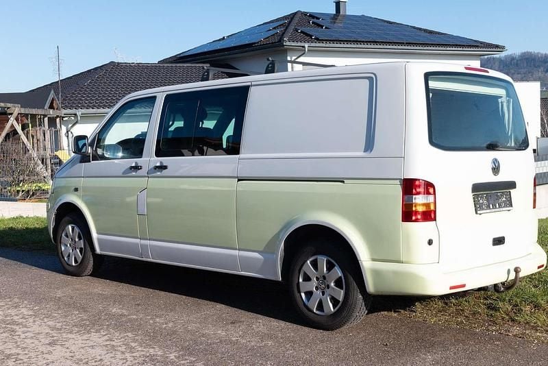 Gebraucht VW T5 174 PS (127 kW) 2005 Grün Van