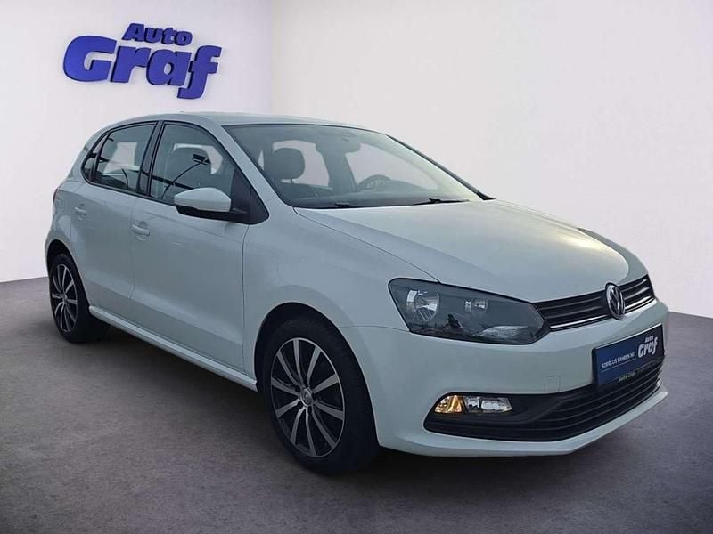 Gebraucht VW Polo 60 PS (44 kW) 2017 Weiß Limousine
