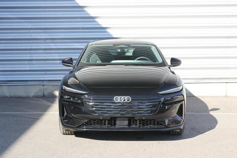 Gebraucht Audi A6 e-tron Ambiente 314 kW (428 PS) 2025 Schwarz  metallicperleffektno Kombi
