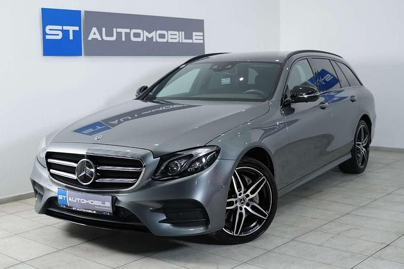 Grau Gebraucht 2017 Mercedes E220 AMG Kombi | € 28.990 (Fairer Preis) - Bild 1/3