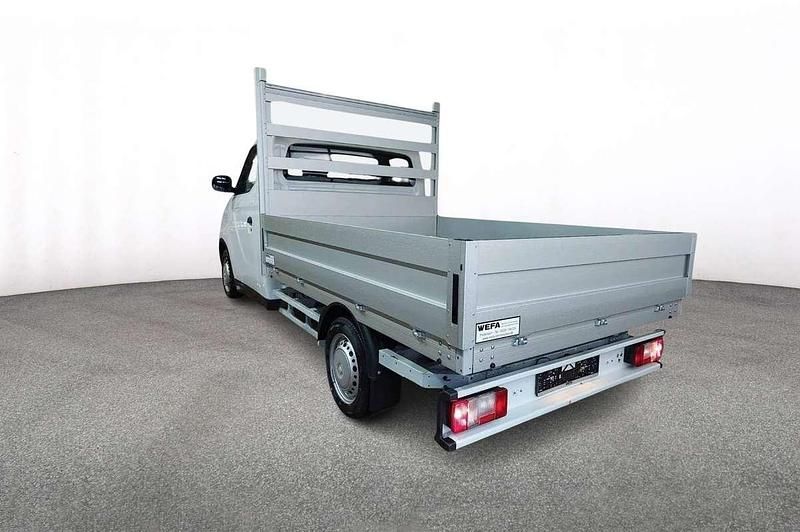 Neu Maxus eDeliver 3 89 kW (122 PS) 2025 Weiss Van