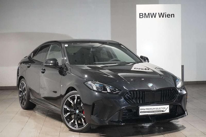 Saphirschwarz Gebraucht 2025 BMW 220 Efficient Dynamics Coupé | € 41.495 (Superpreis) - Bild 1/4