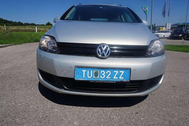 Gebraucht VW Golf VI Trendline 90 PS (66 kW) 2010 Grau Kleinwagen