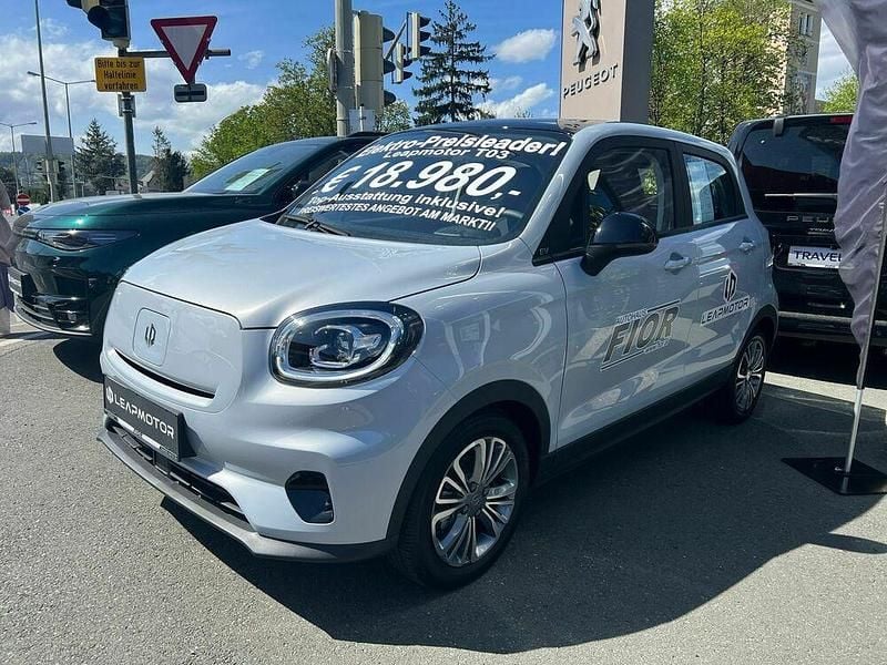 Neu Leapmotor T03 69 kW (95 PS) 2025 Kleinwagen
