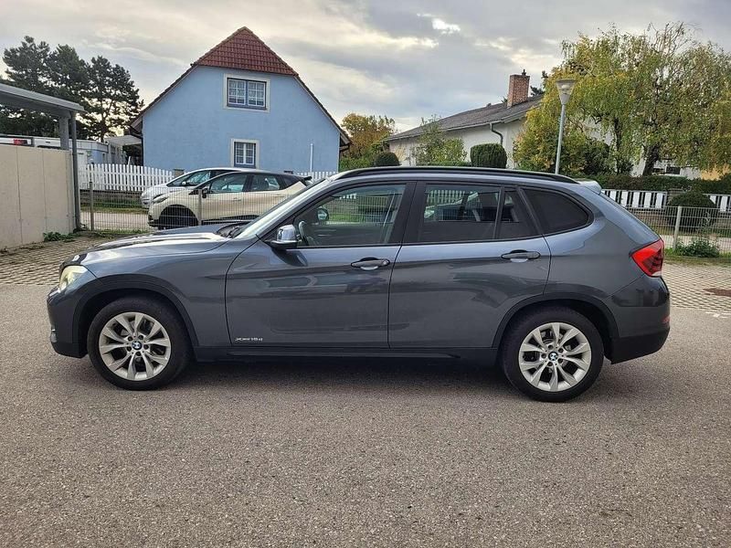 Gebraucht BMW X1 Sport Line 143 PS (105 kW) 2013 Grau SUV