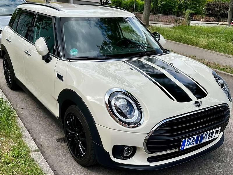 Beige Gebraucht 2020 Mini One Clubman Kombi | € 18.500 - Bild 1/4