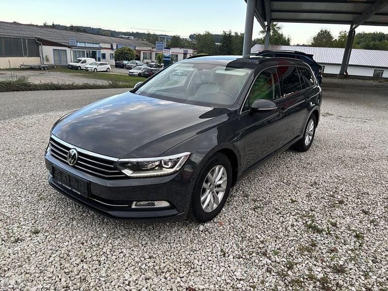 Gebraucht VW Passat Comfortline 150 PS (110 kW) 2018 Kombi
