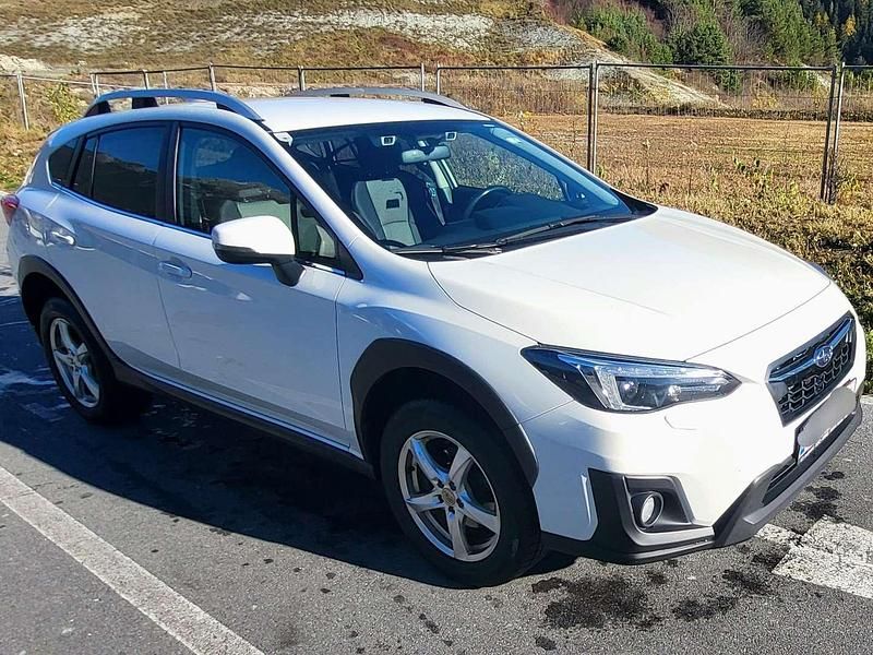 Weiß Gebraucht 2018 Subaru XV Style SUV | € 10.000 - Bild 1/4