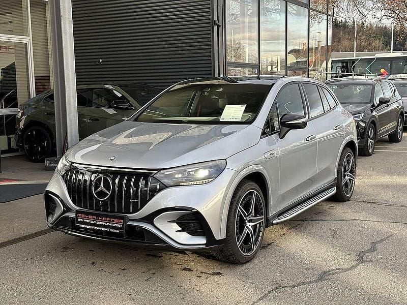 Silber Gebraucht 2024 Mercedes EQE AMG 43 AMG SUV | € 82.990 - Bild 1/4