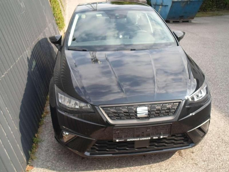 Neu Seat Ibiza Reference 95 PS (69 kW) 2025 Schwarz  metallic Limousine