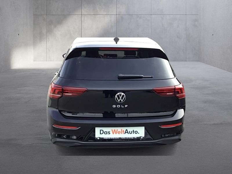 Neu VW Golf VIII 115 PS (84 kW) 2026 Schwarz  metallic
