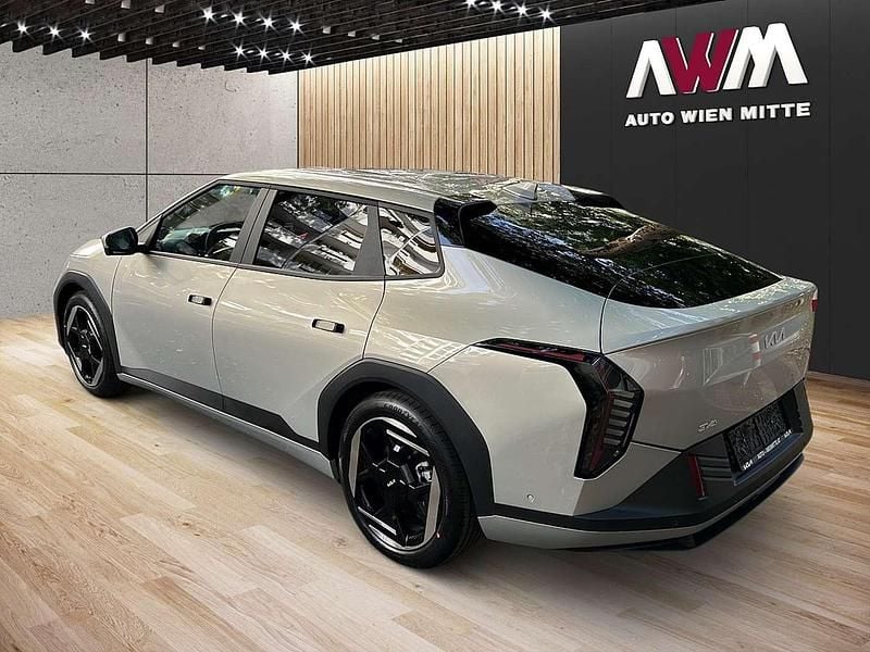 Gebraucht Kia EV4 Plus 150 kW (204 PS) 2025 Silber Kleinwagen