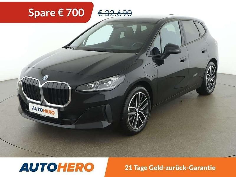Schwarz Gebraucht 2023 BMW 225 Active Tourer Van / Kleinbus | € 31.990 (Fairer Preis) - Bild 1/3